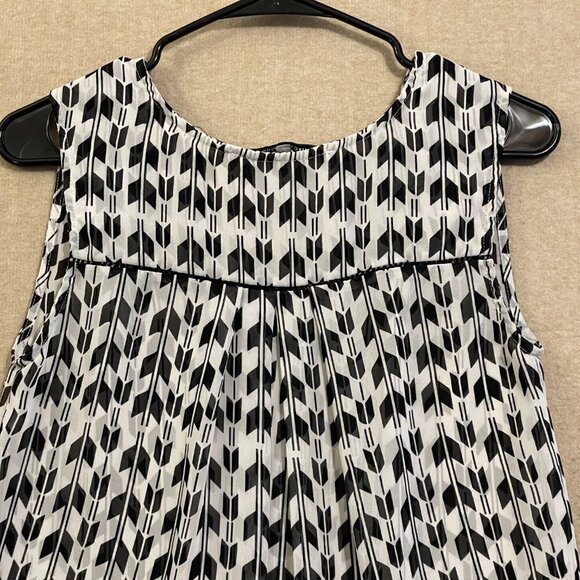Collective Concepts Blouse Women's XS Black & White Sheer Sleeveless - Picture 9 of 12